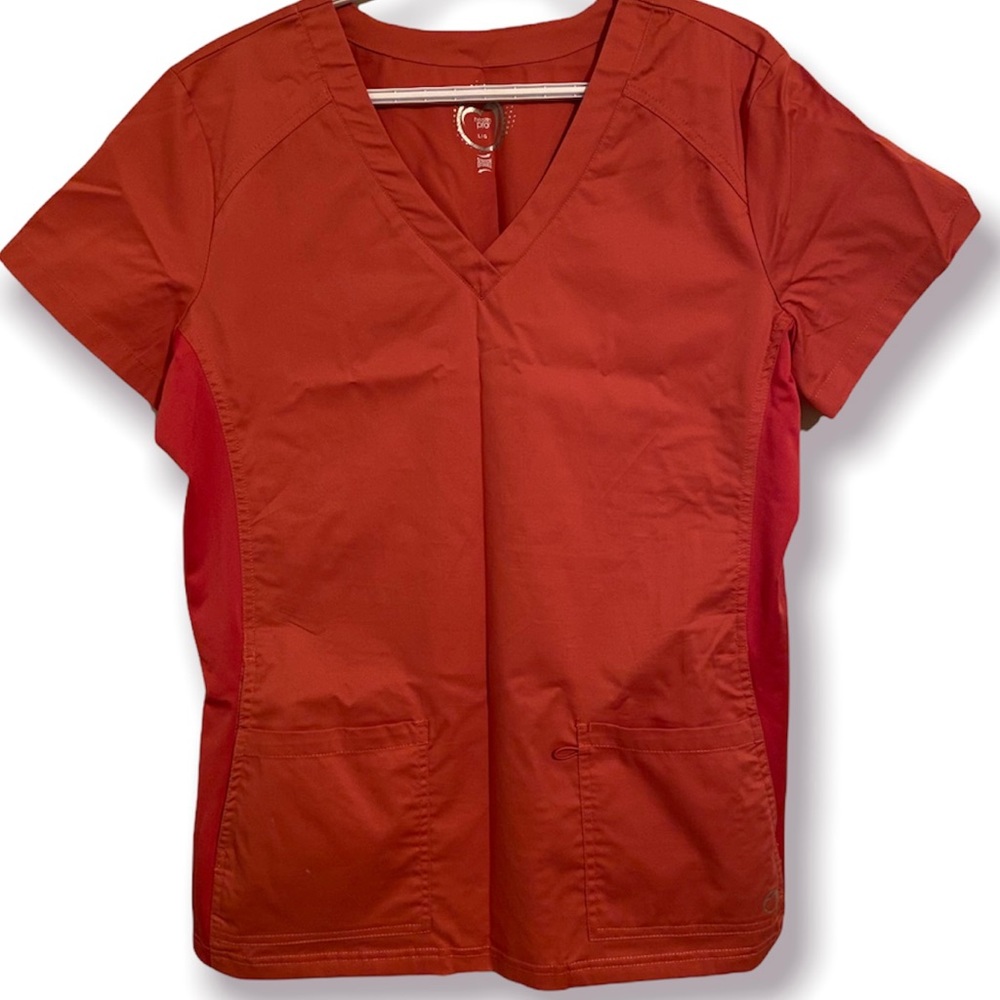 Women’s scrub top